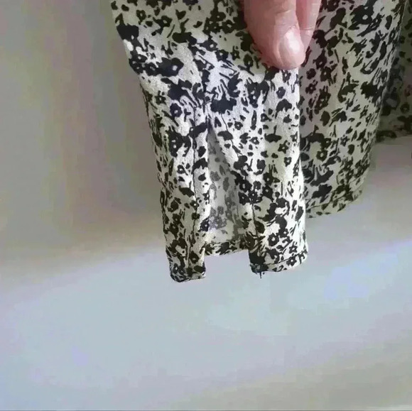 ZARA | Girl's Black/White V-neck Lace Trim Sleeveless Floral Print Midi… - Picture 3 of 4